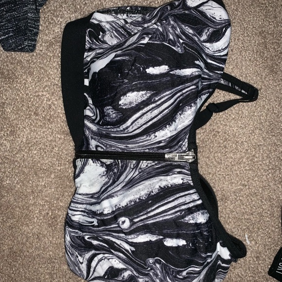 Victoria's Secret Other - VS Knockout Sports Bra Victoria's Secret Other - VS Knockout Sports Bra